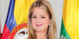 Menos queja y más país”: Elsa Noguera lanza mensaje de liderazgo y cambio de mentalidad